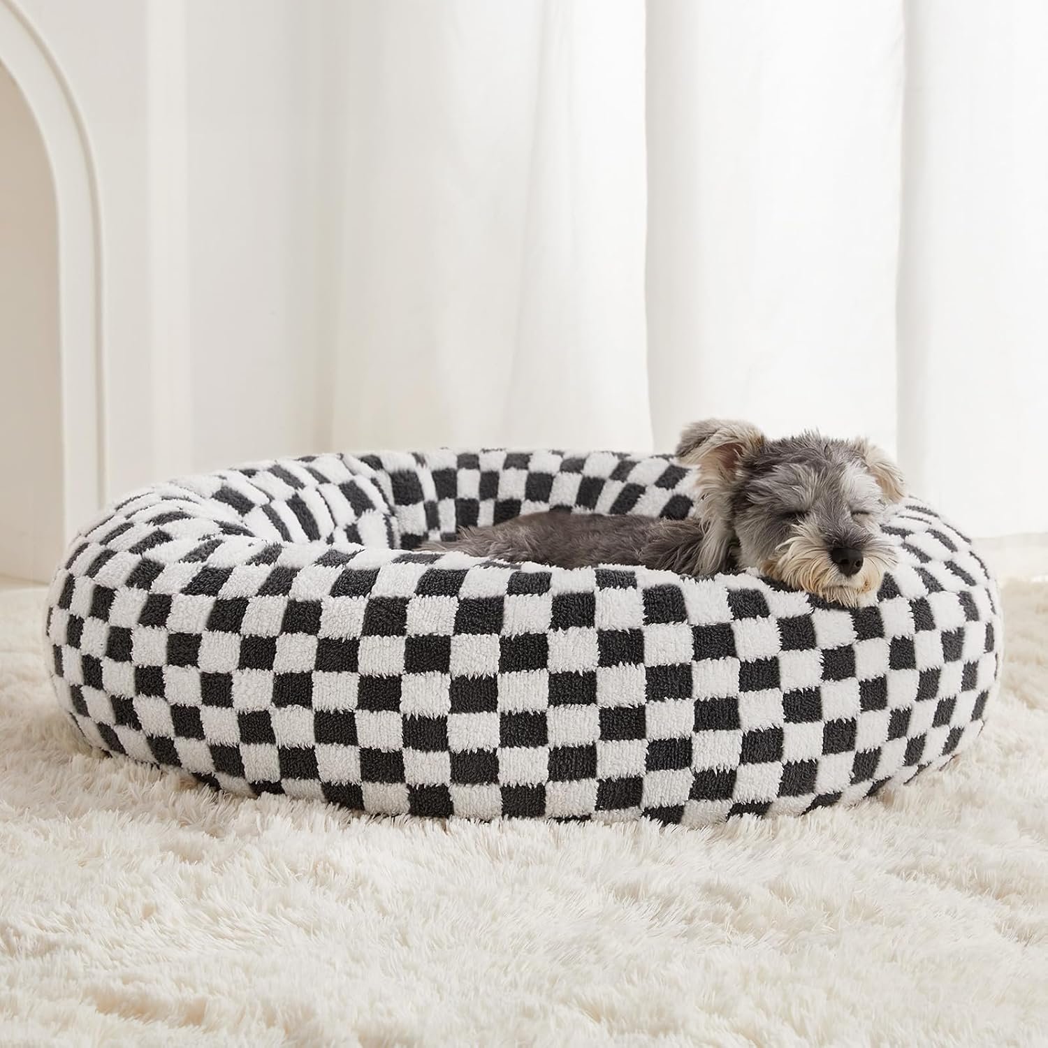 Stylish Pet Round Bed - Soothing Non-Slip Machine Washable Donut Dog Cat Bed