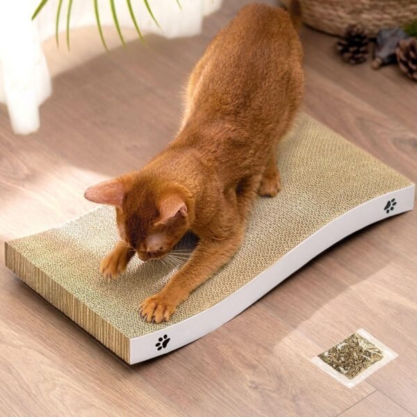 Cat Scratcher, Durable Scratch Pad, Corrugated Cardboard Scratching Board for Indoor Cats, Heavy Duty, Double-Sided Usability, Recyclable, with Catnip